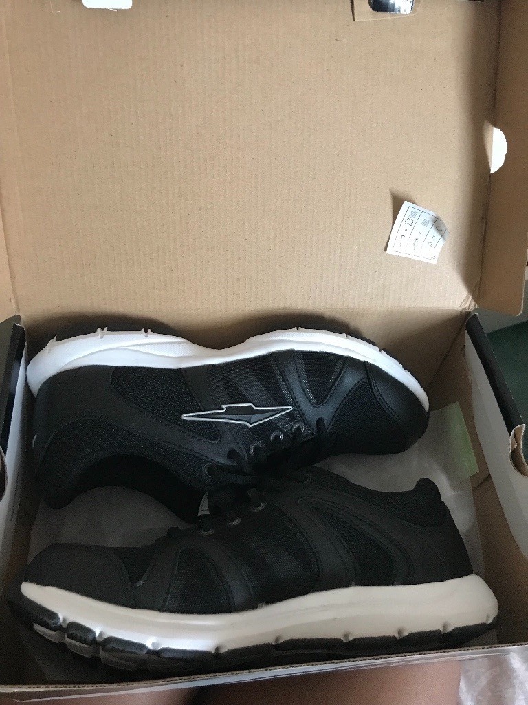 avia trainers sports direct